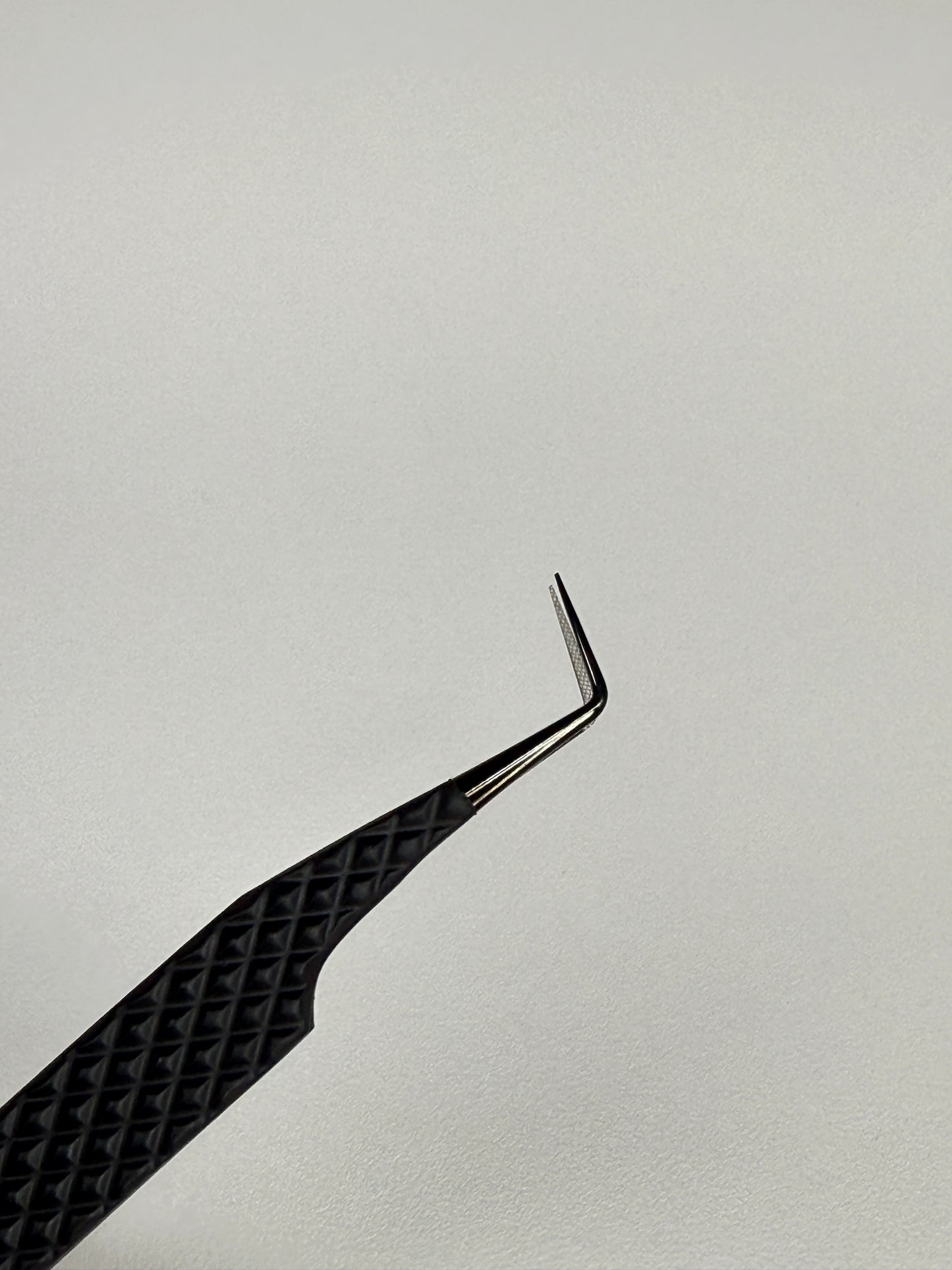 VIP BANDIT Tweezers