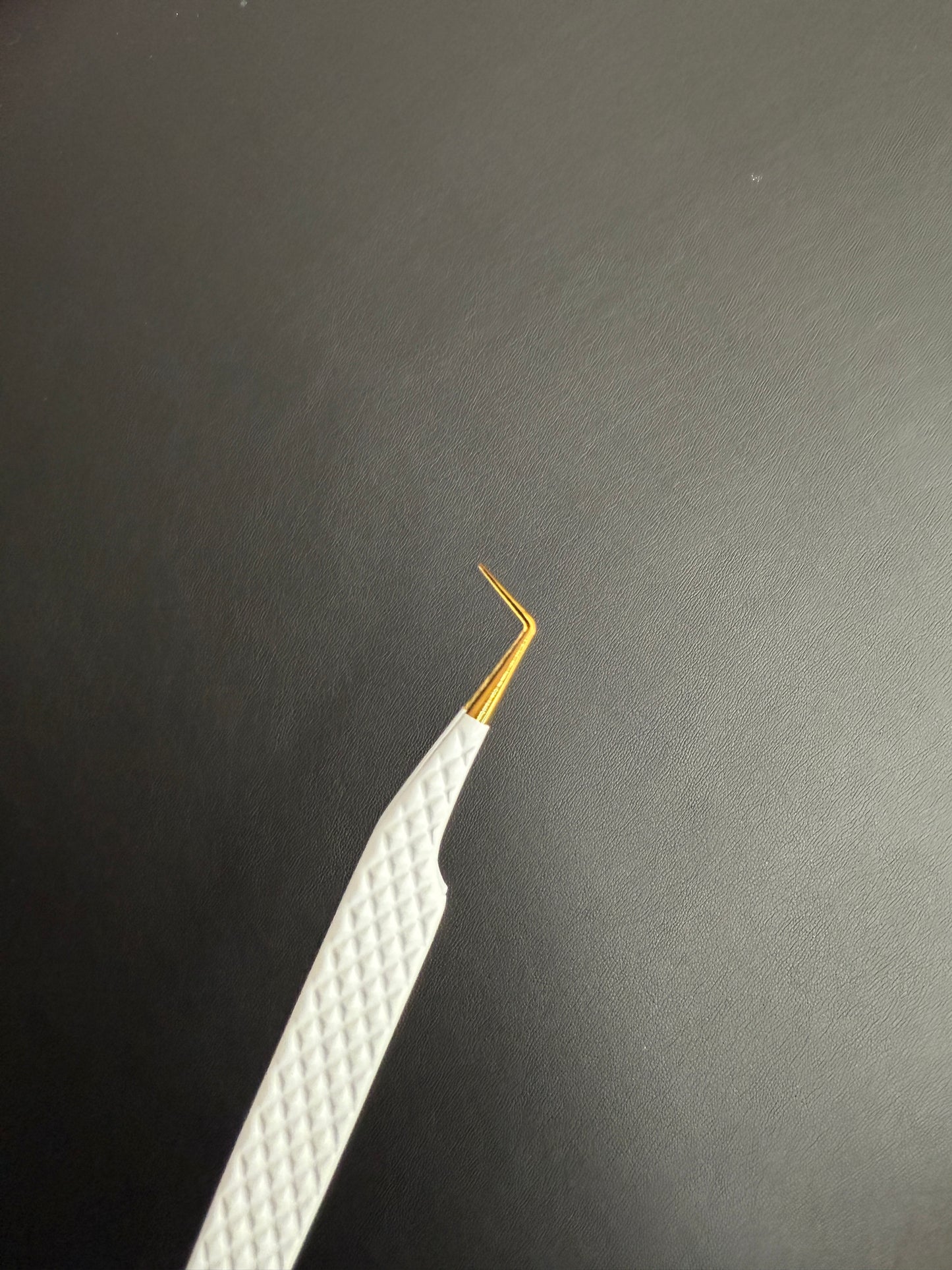 VIP White Gold Tweezers
