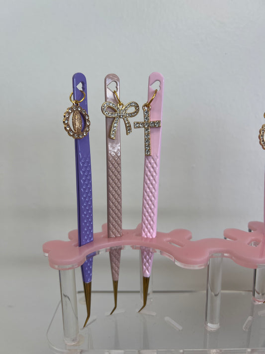 Charm 45° Degree isolation  Tweezer